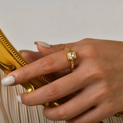Anello in Acciaio Inossidabile Oro Vintage con Zirconia Quadrata Fascia Perlata Minimalista Anello Geometrico Donna Gioielli Moda