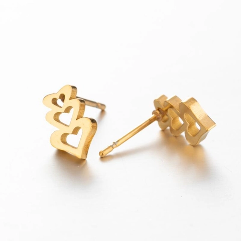 Boucles d'oreilles Clous à Triple Cœur Creux en Acier Inoxydable Minimaliste Pour Femmes Filles Bijoux Géométriques