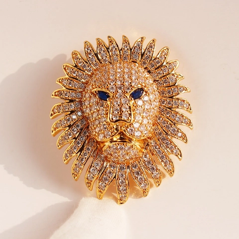 Luxurious Brass Zirconia Lion Head Brooch Exaggerated Animal Shape Pin For Men Women Neutral Style Fashion Jewelry Accessory