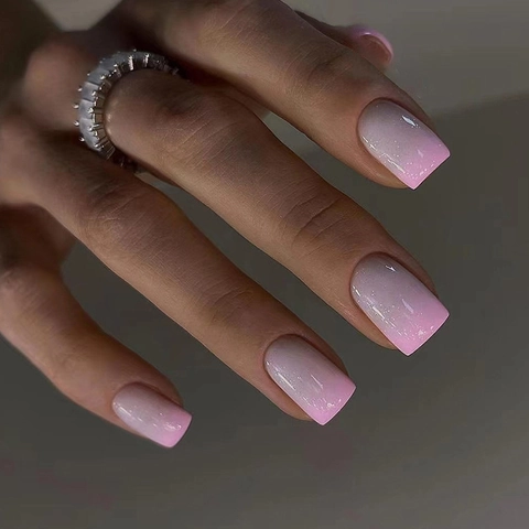 Glossy Pink Ombre Press On Nails Shimmer Glitter Artificial Nails Square Round Sweet Minimalist Fashionable Women
