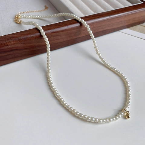 Elegante Collana Di Künstliche Perle Sintetiche Con Ciondolo A Sfera In Lega Dorata Gioielli Minimalisti Per Donna