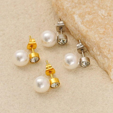 Pendientes De Botón De Acero Inoxidable Con Perlas Artificiales E Incrustaciones De Diamantes De Imitación Chapados En Oro Elegante