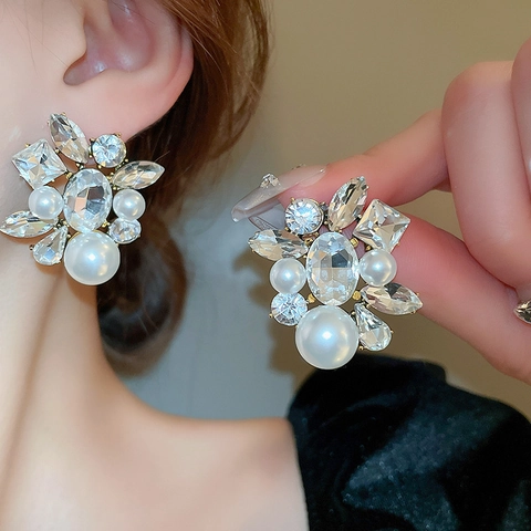 Geometric Rhinestone Faux Artificial Pearl Stud Earrings With Silver Earring Post Vintage Luxury Fashion Jewelry For Women