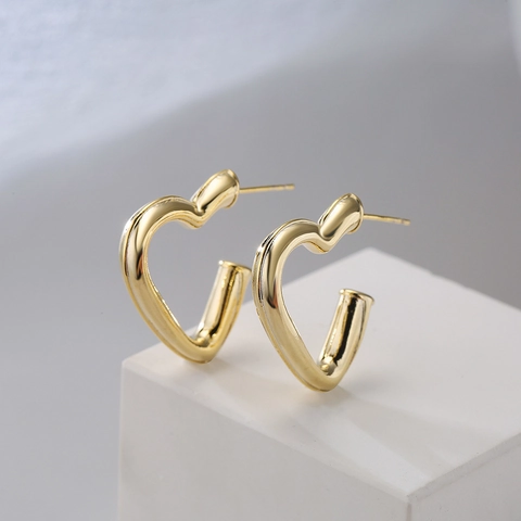 Orecchini A Cerchio A Forma Di Cuore Rame Placcato Oro 18K Gioielli Geometrici Per Donne Elegante Accessorio Di Moda