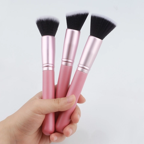 Make-up-Pinsel Flacher Kopf Grundierung Schräg Konturierung Weiche Synthetikborsten Holzgriff Aluminiumrohr Beauty-Tool