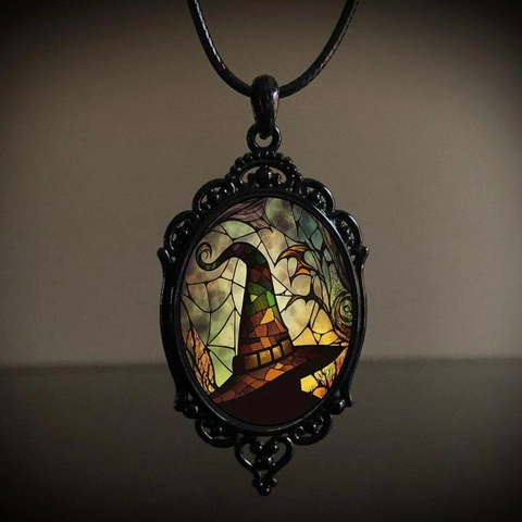 Gotische Anhänger Halskette Zinklegierung Glas Harz Hexe Fledermaus Krähe Halloween Schmuck Retro Dunkler Stil Accessoire