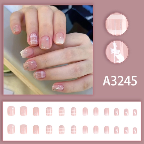 Kunststoffnägel Zum Aufdrücken Rosa Verlauf Karomuster Silberner Stern Süßer Koreanischer Stil Kurz Quadratisch Rund Künstliche Nägel