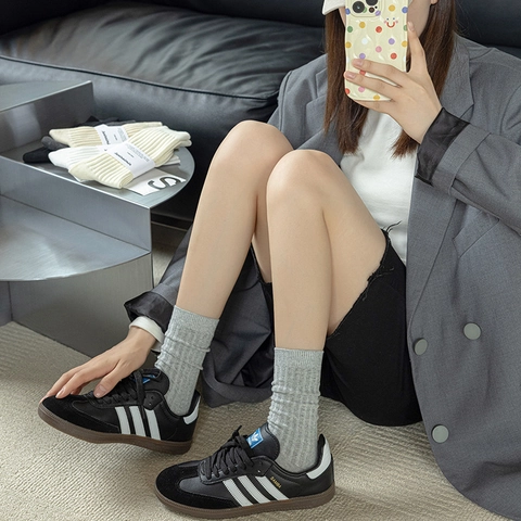 Women Cotton Ribbed Crew Socks Breathable Sweat Absorbent Solid Color Japanese Style Casual Minimalist Mid Calf Hosiery