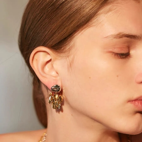 Modern Brass Leaf Tassel Stud Earrings With 925 Sterling Silver Earring Post Two Tone Irregular Geometric Drop Earrings Women Jewelry