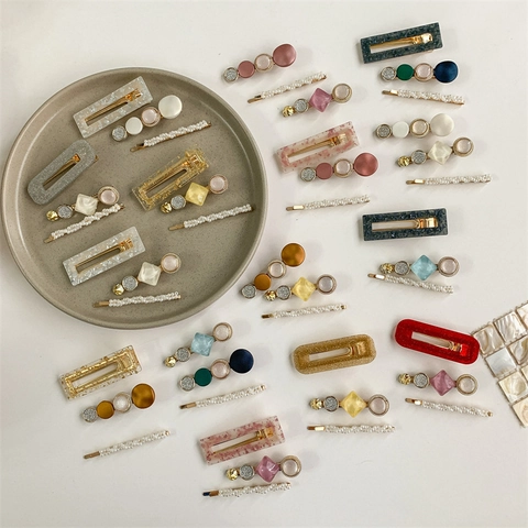 Elegant Artificial Pearl Hair Clips Acrylic Resin Alloy Geometric French Vintage Style Hairpins For Women Side Fringe Clamps