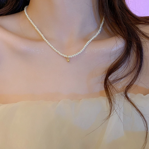 Elegante Collana Di Künstliche Perle Sintetiche Con Ciondolo A Sfera In Lega Dorata Gioielli Minimalisti Per Donna