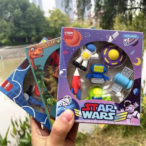 Süße Cartoon 3D Geformte Radiergummis Kinder Schüler Schule Schreibwaren Geschenk Weihnachten Dinosaurier Weltraum Essen TPR Material