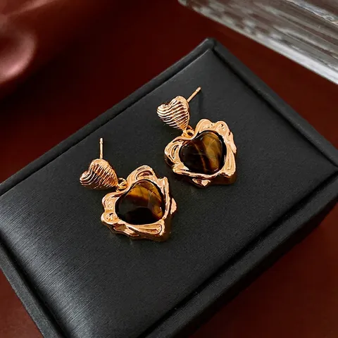 Vintage Heart Stud Earrings With Silver Earring Post Gold Plated Copper Artificial Tiger Eye Stone French Chic For Women