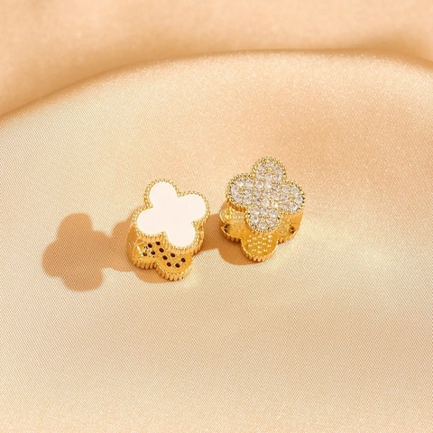 Four Leaf Clover Huggie Earrings Copper 18K Gold Plated Cubic Zirconia Double Sided Shell Enamel Elegant Jewelry For Women
