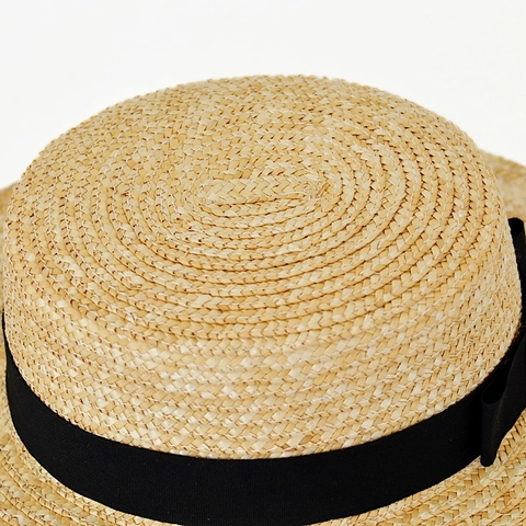 Klassischer Weizenstroh Boater Hut Für Damen Flacher Sommer Sonnenhut Mit Schwarzer Schleife Für Strand Elegant Atmungsaktiv