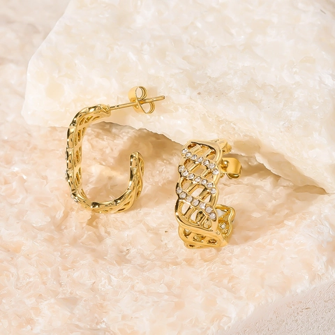 Pendientes De Aro Con Rejilla Hueca Y Pedrería Acero Inoxidable Chapado En Oro De 18K Forma De C Geométrica Joyería De Moda Mujer