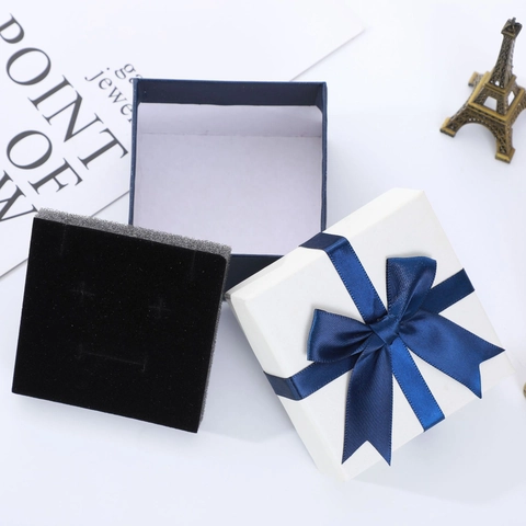 Scatola Per Gioielli Quadrata Confezione Regalo In Cartone Con Fiocco In Nastro E Interno In Spugna Per Anelli