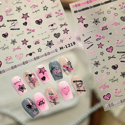 Ästhetische Nagelkunst Aufkleber Y2K Sweet Cool Stil Herz Stern Designs Geprägte Selbstklebende Abziehbilder Für DIY Maniküre