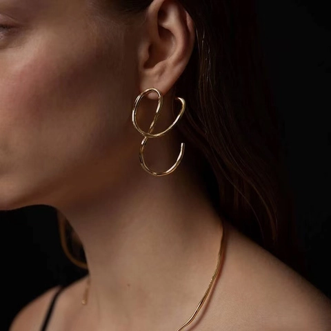 Pendientes De Acero Inoxidable 304 Línea Torsida Irregular Diseño Geométrico Hipoalergénico Impermeable Joyería De Moda Para Mujer