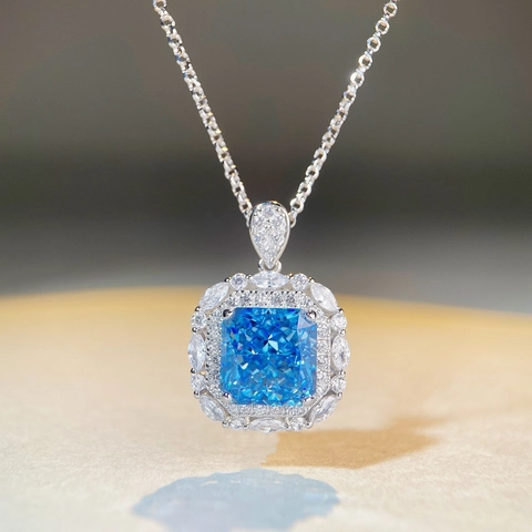 Luxurious 925 Sterling Silver Square Rhinestone Pendant Necklace For Women Elegant Clavicle Chain Party Jewelry Gift