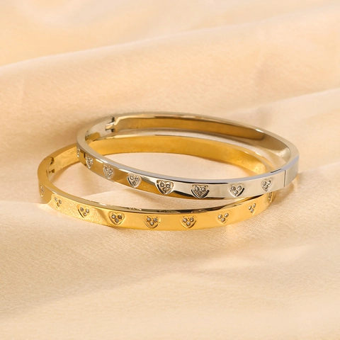 Bracciale Rigido A Forma Di Cuore Acciaio Inossidabile Placcato Oro 18K Con Strass Gioielli Per Donna