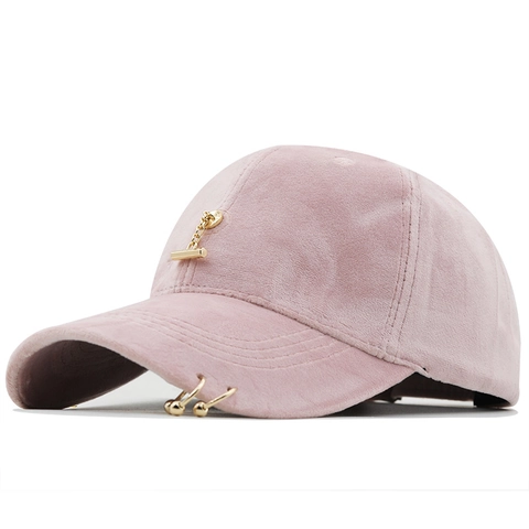 Gorra De Béisbol De Terciopelo Con Colgante De Metal Decoración De Cadena Color Sólido Streetwear Estilo Coreano Casual Unisex