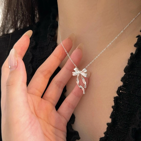 Elegant Bowknot Pendant Necklace 925 Sterling Silver Korean Ins Style Minimalist Ribbon Jewelry For Women