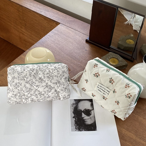 Borsa Per Trucco In Cotone Trapuntato Stampa Floreale Ciliegia Organizzatore Cosmetico Da Viaggio Portatile Cerniera