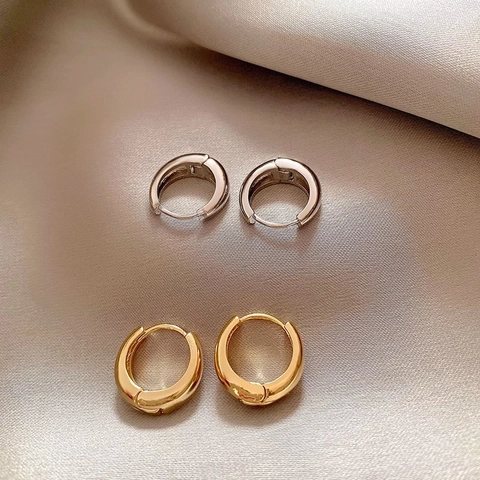 Pendientes De Aro Gota De Agua Acero De Titanio Chapado En Oro De 18K Minimalistas Gruesos Pulidos Para Mujer