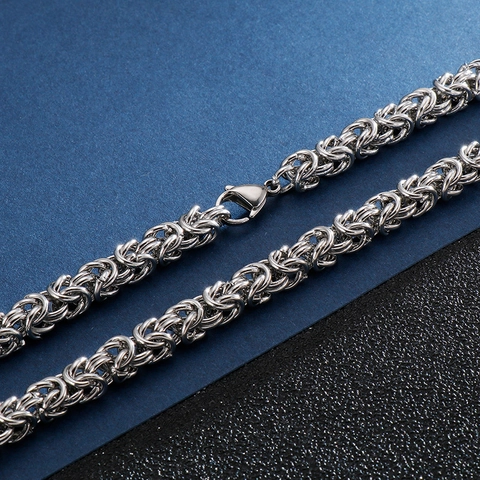 Collana da Uomo in Acciaio al Titanio a Catena Bizantina Argento Chiglia a Maglie Gioielli Personalizzati in Stile Punk per Uomo Ragazzi Regalo
