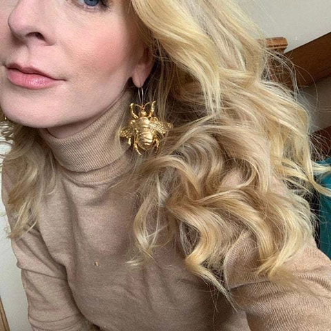 Vintage Bee Beetle Dangle Earrings Retro Antique Gold Metal Insect Animal Drop Jewelry For Women With Iron Earring Post