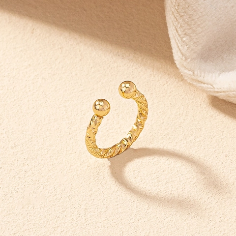 Alloy Geometric Twisted Non Piercing Lip Ring Gold Simple Design U Shaped Nose Ring Accessory For Women Street Fashion
