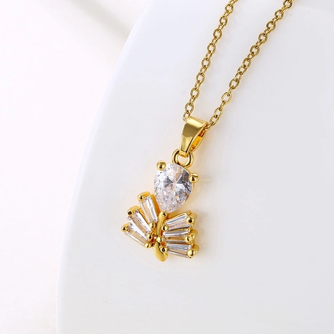 Collar Con Colgante En Forma De Abanico Minimalista Acero Inoxidable Chapado En Oro De 18K Joyas De Zirconia Para Mujer
