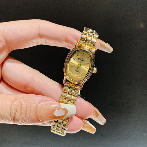 Elegant Women's Oval Quartz Watch With Alloy Mesh Strap Mineral Glass Mirror Fashion Business Wristwatch Waterproof Timepiece