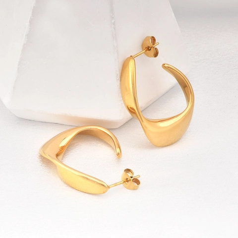 Geometric Titanium Steel Twisted Hoop Earrings Gold Plated U-Shaped Minimalist Metal Stud Earrings For Women Fashion Jewelry