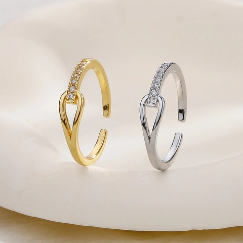 Korean Style Knot Zirconia Open Ring For Women Copper Simple Rhinestone Hollow Interlocked Adjustable Finger Ring Jewelry Gift