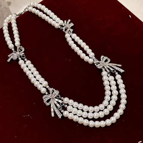 Collier De Künstliche Perles Artificielles Multicouches Avec Nœud En Strass Alliage Style Baroque Élégant Pour Femmes