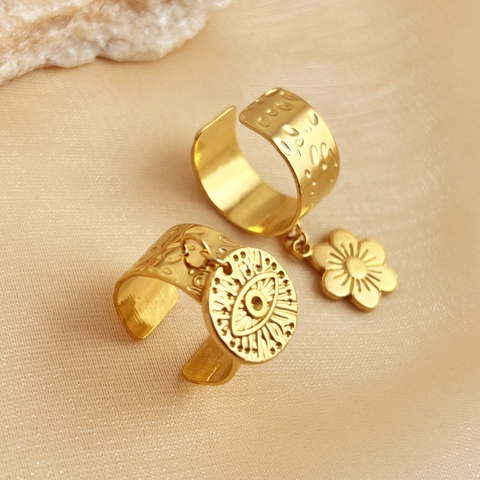 Stainless Steel Adjustable Open Ring Gold Plated Hammered Texture Evil Eye Flower Pendant Jewelry For Women