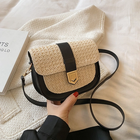 Women Vintage Straw Woven Saddle Shoulder Bag PU Leather Patchwork Crossbody Purse Summer Beach Bohemian Style Metal Buckle