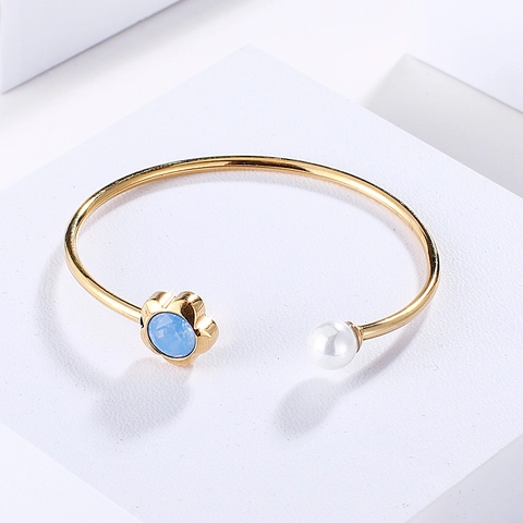 Titanstahl Offener Armreif Elegant Blaue Kristall Blume Muschelperle Verstellbar Einfache Mode Manschettenarmband Damen