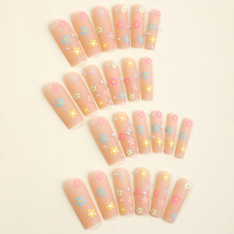 Extra Lange Eckige Press On Nägel Mit 3D Blumen Und Kunstperlen Nude Pink Matte Künstliche Nägel DIY Maniküre