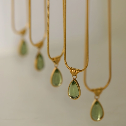 Teardrop Pendant Necklace Titanium Steel With Glass Gemstone 18K Gold Plated Snake Chain French Niche Minimalist Jewelry
