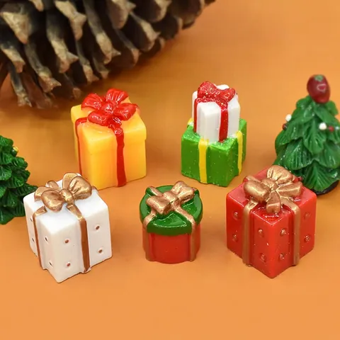 Miniatuur Kerstcadeau Doos Hars Ornamenten DIY Knutsel Accessoires Bureau Decor Micro Landschap Schattig Feestelijk Decor