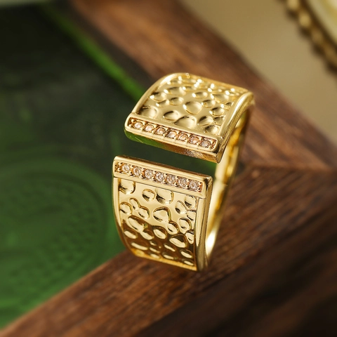 Fashion Copper Gold Plated Rhinestone Geometric Open Ring For Women Personalized Adjustable Rhinestone Finger Ring Jewelry Gift