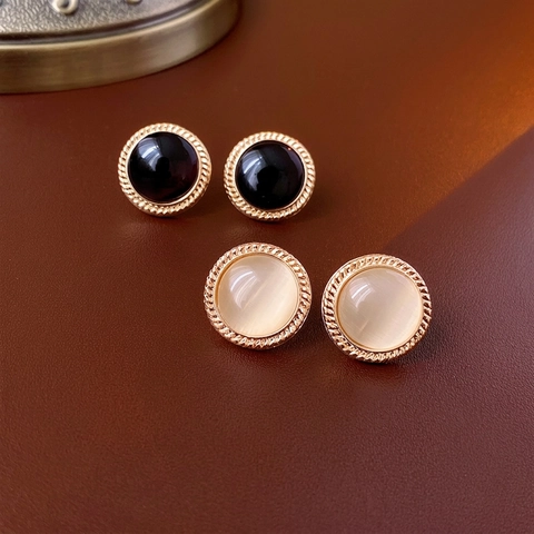 Boucles D'Oreilles Clous Rondes Oeil De Chat Vintage Avec Bord En Alliage Doré Et Tige En Argent Bijoux Élégants