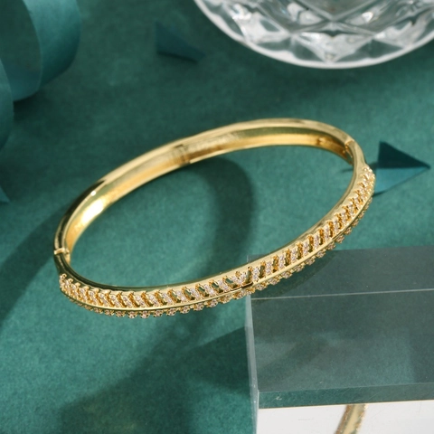 Bracciale Rigido In Rame Con Zirconi Per Donna Placcato Oro Pavé Simmetrico Cavo Gioielli Moda Eleganti