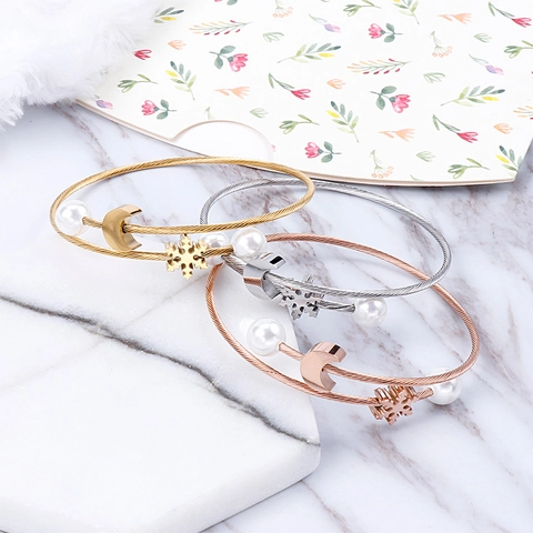 Simple Jonc en Acier Inoxydable pour Femme Avec Perle Artificielle Breloques Flocon Lune Or Or Rose Argent Bijoux Cadeau