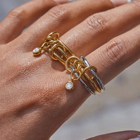 Stainless Steel Multi-Layered Interlinked Rings With Round Zircon Pendant Non-Fading Luxury Stackable Jewelry For Women
