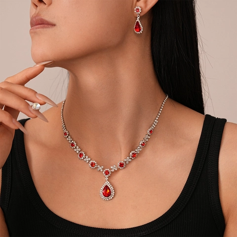 Vintage Wassertropfen Schmuck Legierung Strass Träne Halskette Und Ohrringe Palast Stil Elegante Accessoires Für Damen