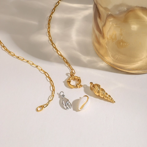 Stainless Steel Ocean Theme Conch Seashell Pendant Necklace Gold Silver Mixed Color Sailor Clasp Beach Vacation Jewelry For Women